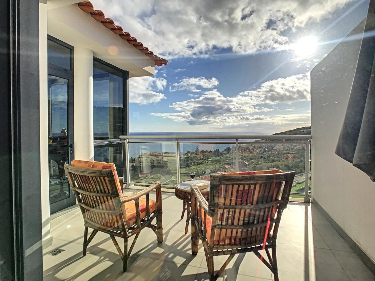 Penthouse Paradisus By Lovelystay Caniço Extérieur photo
